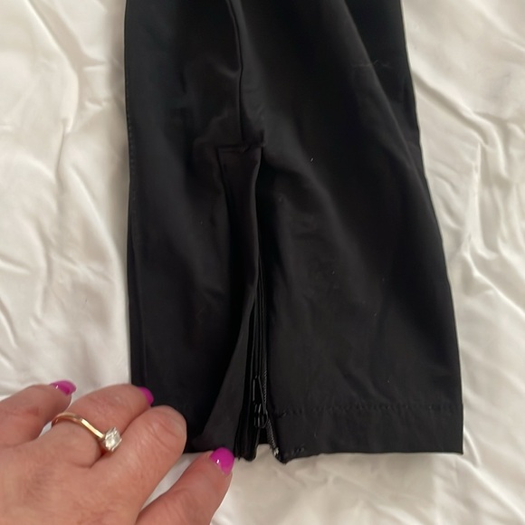 MAN-Black Cargo Pants - Picture 5 of 5